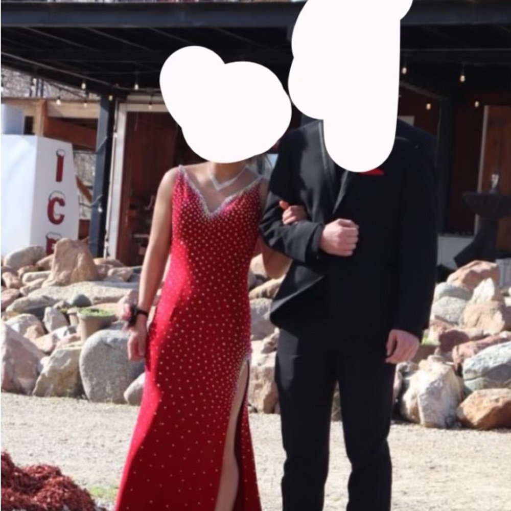 Prom dress - Picture 3 of 5
